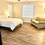 Rooms By Month Atlanta