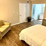 Rooms By Month Atlanta