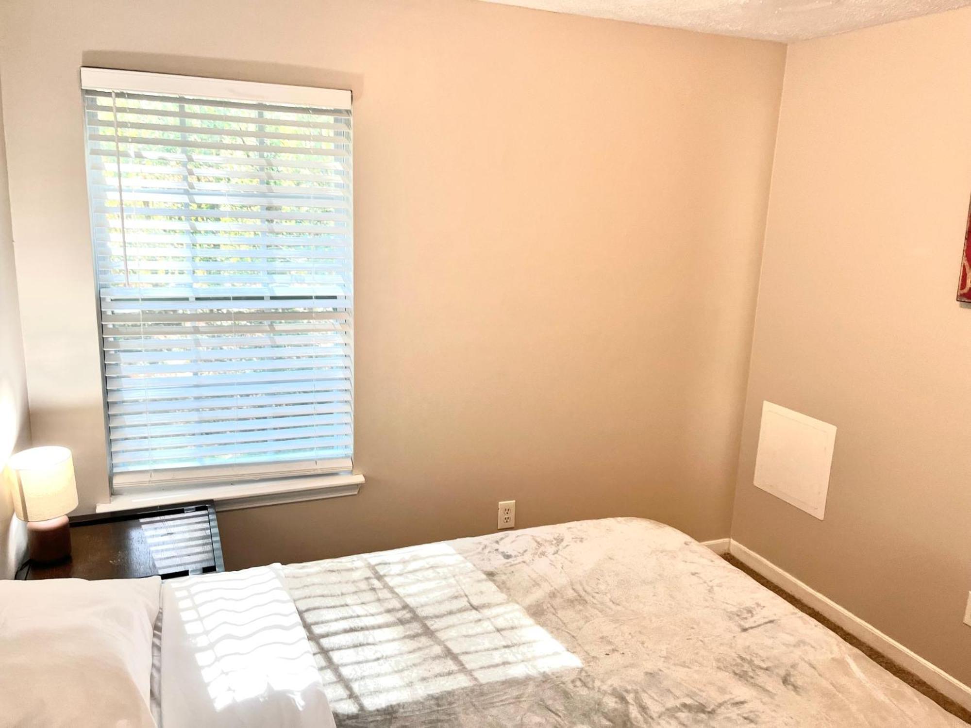 By Month Apartment *