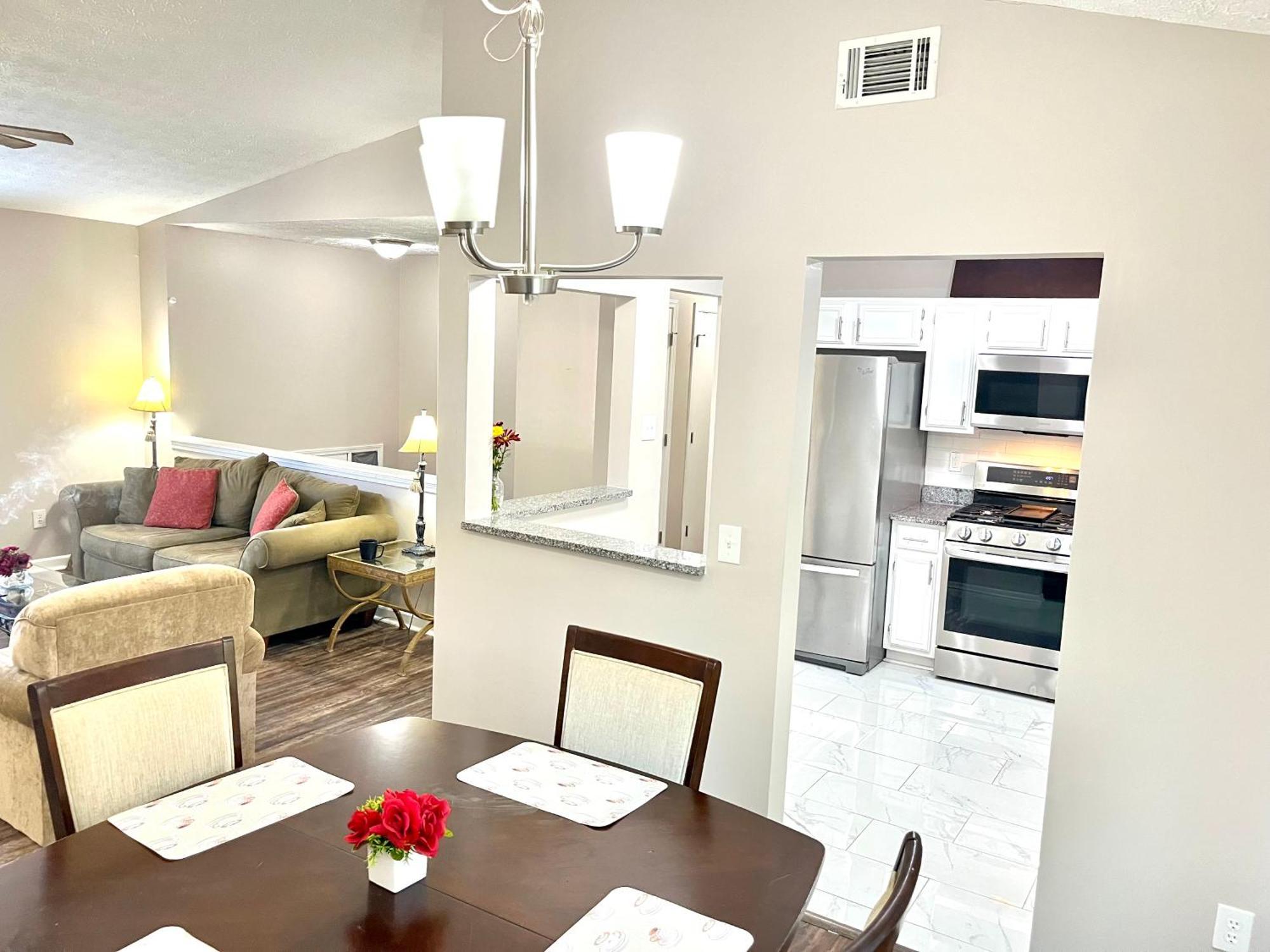 By Month Apartment *